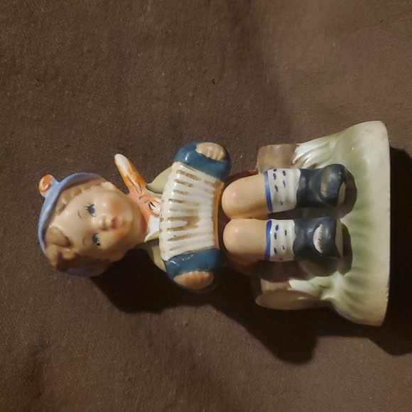 Vintage Porcelain Boy Figurine with Accordion 5in - Picture 1 of 4